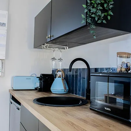 Saphir - Jacuzzi & Sauna Apartment Saint-Etienne (Loire)